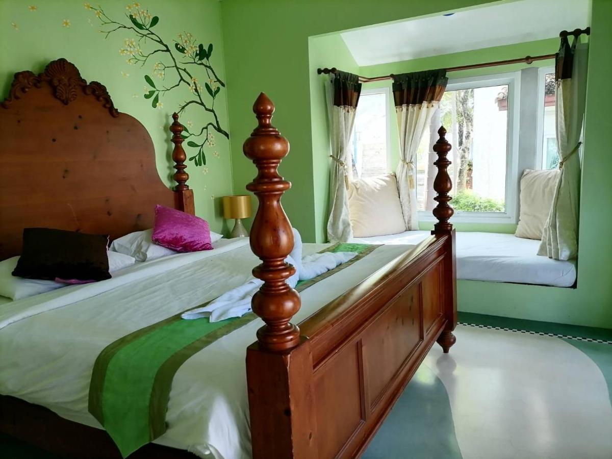 Baanmontra Beach Resort - Bankrut Ngoại thất bức ảnh