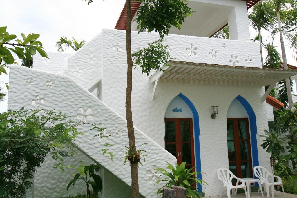 Baanmontra Beach Resort - Bankrut Phòng bức ảnh